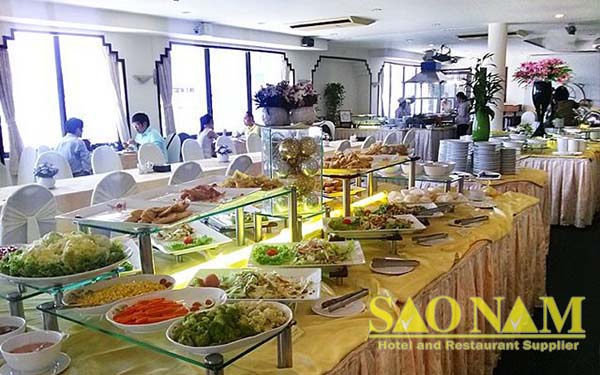 Nhà hàng Oscar Saigon Hotel trang bị nồi hâm buffet