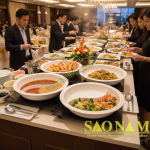 Bộ sưu tập khay sứ tròn cao cấp với ba phiên bản đa dạng: khay 2 ngăn hình chữ S SN#520211, khay 1 ngăn SN#520212 và khay 2 ngăn thẳng SN#520213